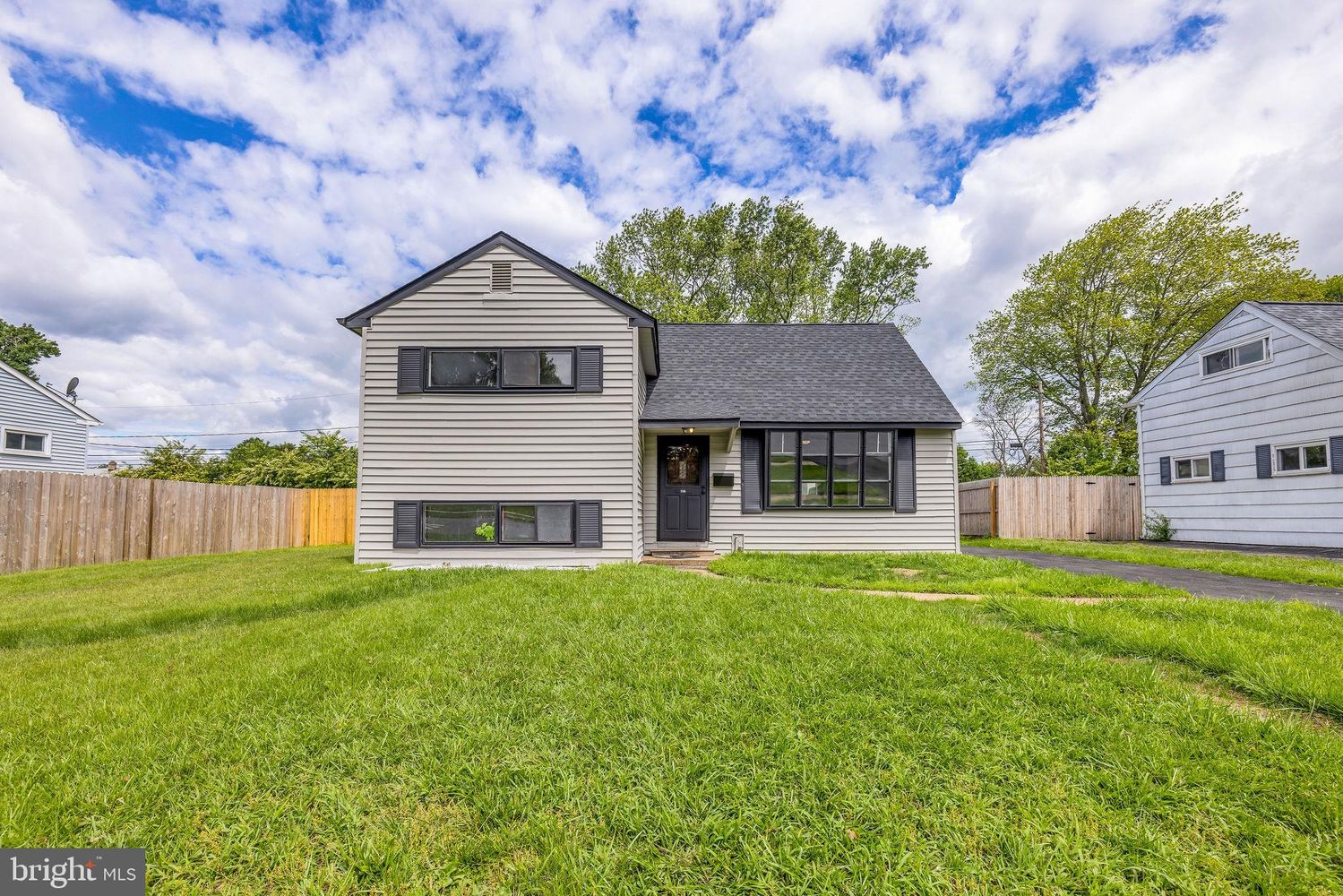 136 Brookside Boulevard